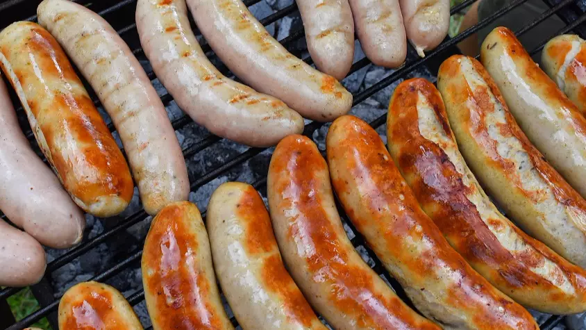 People Urged To BBQ Meat Extra Long To Avoid Contracting Deadly Virus 