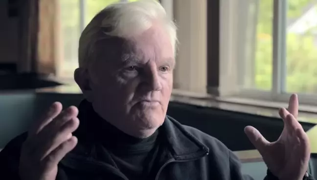 O conselheiro Billy Buchanan pediu ao governo que inicie uma investigação. Crédito: YouTube/Becarios del Misterio